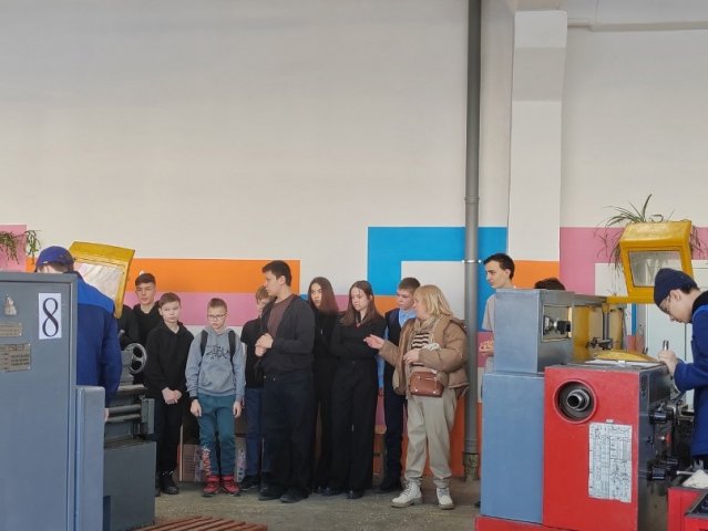 Знакомство с профессионалитетом 