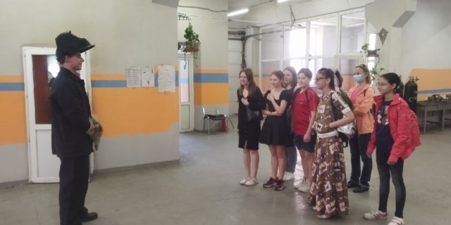 Экскурсия пришкольного летнего лагеря 