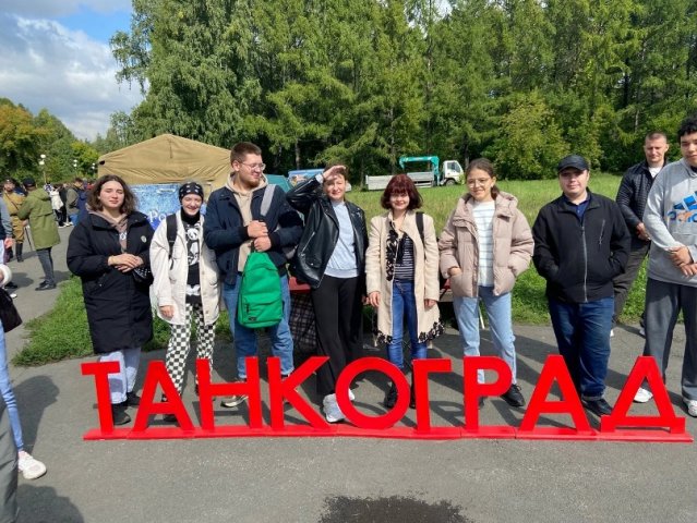 Военно-патриотическом фестиваль 
