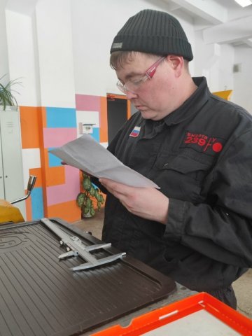 Корпоративный конкурс профессионального мастерства по профессии "Токарь-универсал" 
