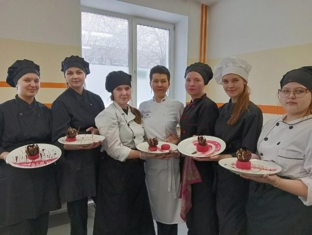 Авторский мастер-класс «Современные десерты»