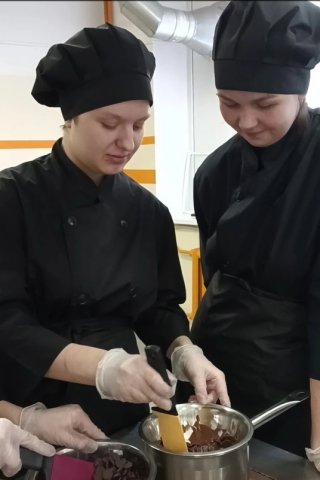 Авторский мастер-класс «Современные десерты»