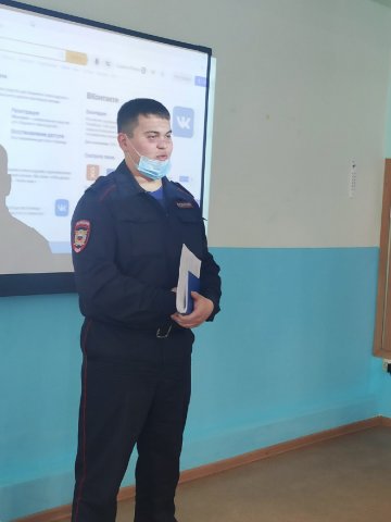 Встреча студентов ЧМТТ с начальником орготдела при администрации Тракторозаводского района