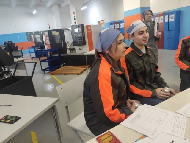 Обучения педагогических работников по освоению компетенций, обеспечивающих реализацию мероприятий ФП «Профессионалитет» 