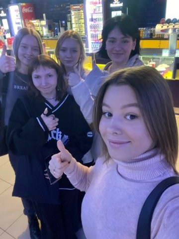 Поход в кино "Петр I: Последний царь и первый император" 