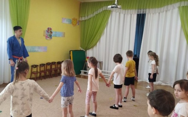Зарядка с Чемпионом 