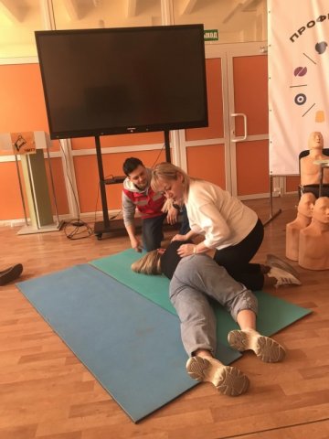 Преподавателей обучили навыкам оказания первой помощи 