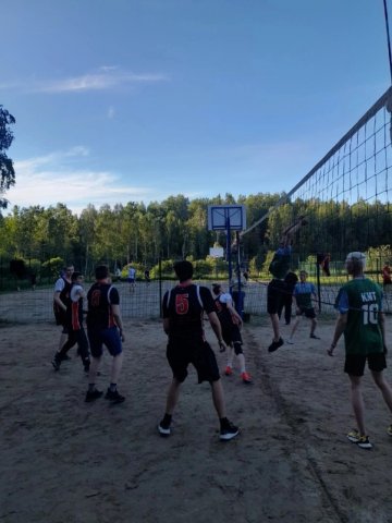Финал областных соревнований по футболу и волейболу 