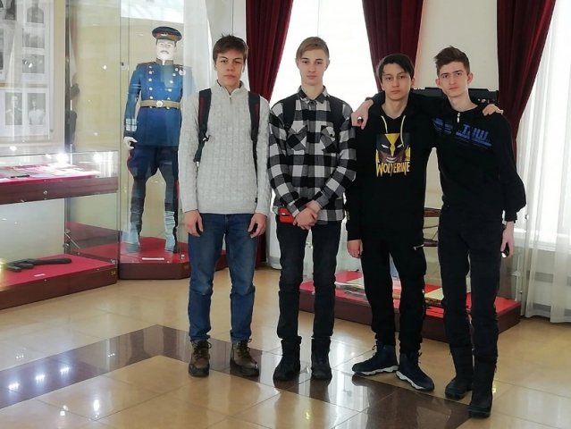Музей военной и автомобильной техники и истории в городе В. Пышма 