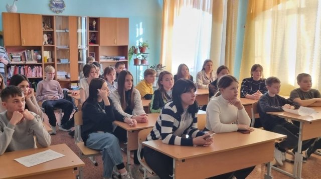  Профориетнационный квест "Алиса в стране Профессионалитета"