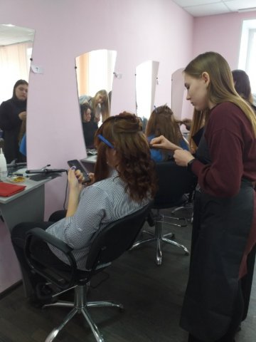 Внутриучрежденческий этап "Олимпиады по парикмахерскому искусству" 
