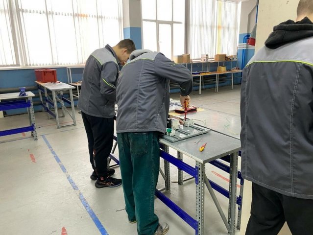 Мероприятия к празднику День энергетика