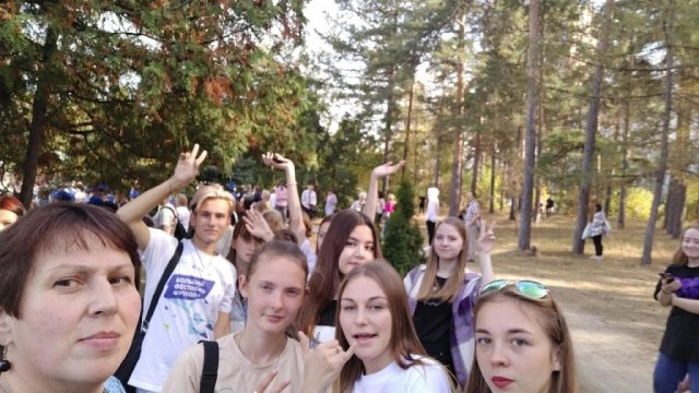 Митинг-концерт "Своих не бросаем" 