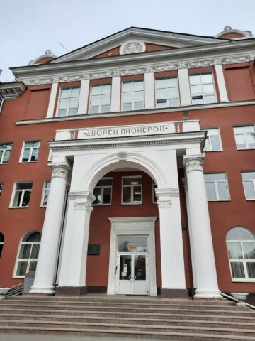 Просмотр документального фильма "ЧЕЛОВЕК ТРУДА" 