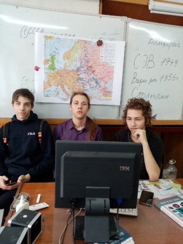 Заголовок 	Доступ 	Автор 	Язык 	Дата создания 	Кол-во просмотров 	ID 		 	 Всероссийская онлайн игра «1418»